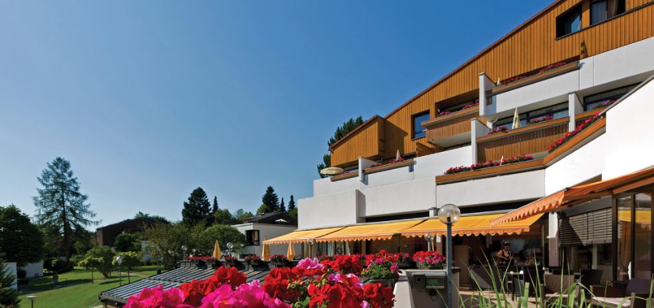 The outside of Club Wyndham Bavia resort.