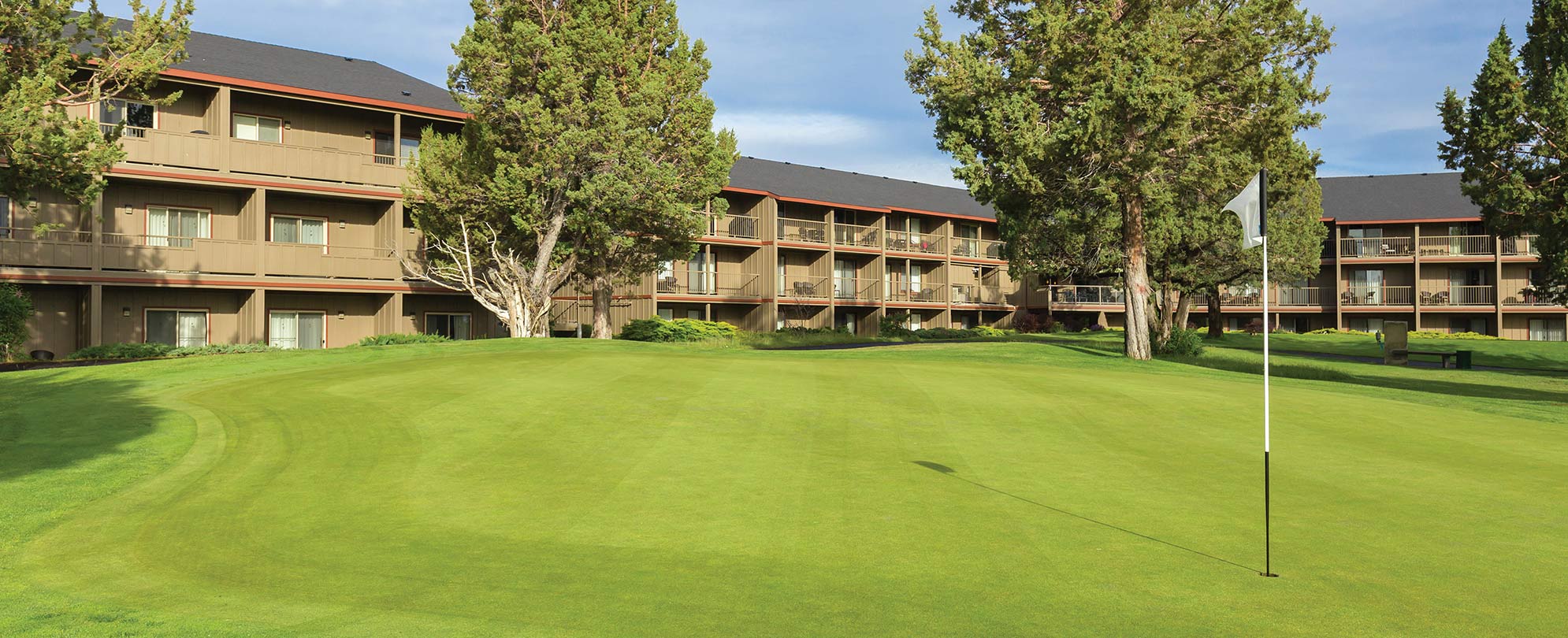 Exterior - Eagle Crest